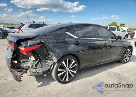 2022 Nissan Altima Sr из США, поврежденный, VIN 1N4BL4CV3NN346221